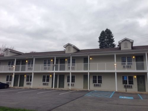 All Suites Inn Budget Host Lewisburg Extérieur photo
